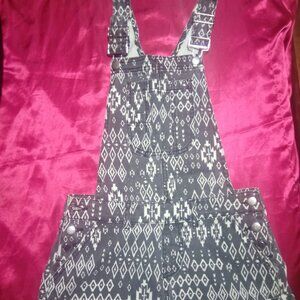 Forever 21 Aztec Overall Bib Shorts!!